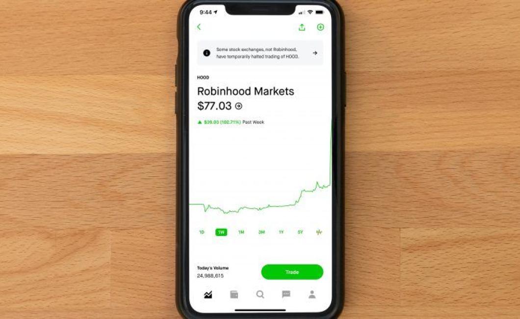 why are robinhood crypto prices different